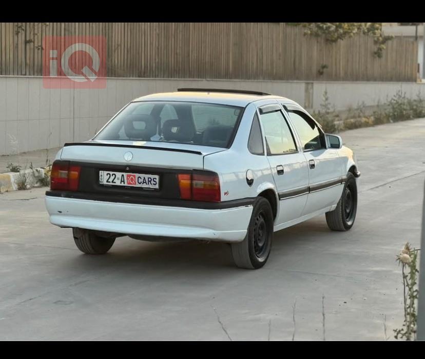 اوبل فيكترا